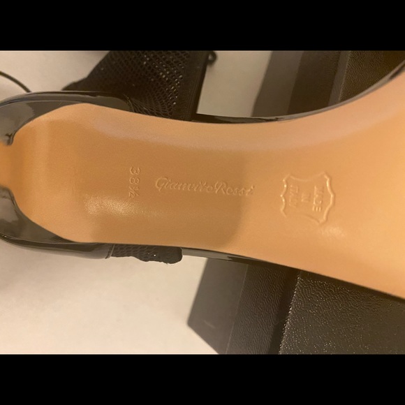 NEW Gianvito Rossi  ankle high fish net booties - Picture 14 of 16